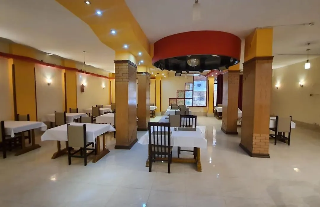 Royal City Hotel-1